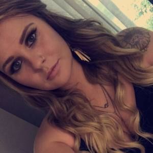 Meet your Posher, Celeste